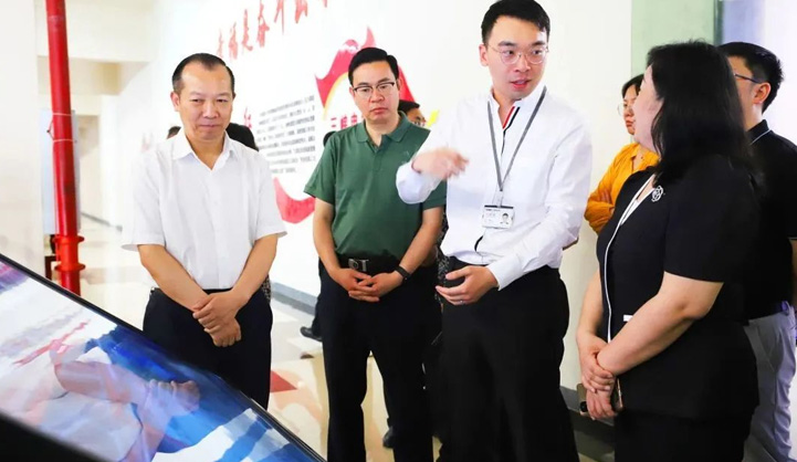 Leaders of Labor Unions in Guizhou Province Visit and Investigate